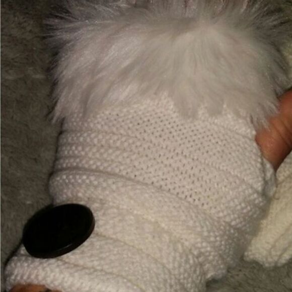 Fingerless,  knitted gloves faux rabbit fur super cute . - Picture 12 of 14